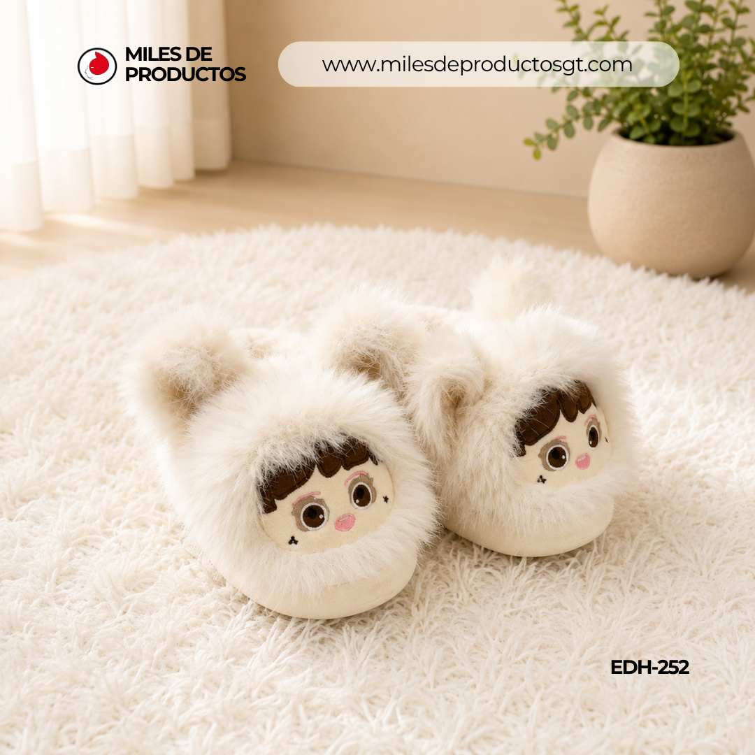 Pantuflas en forma de dibujo animado de las tallas 36 a 41 EDH-252