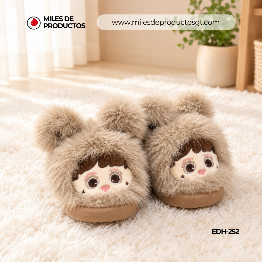 Pantuflas en forma de dibujo animado de las tallas 36 a 41 EDH-252