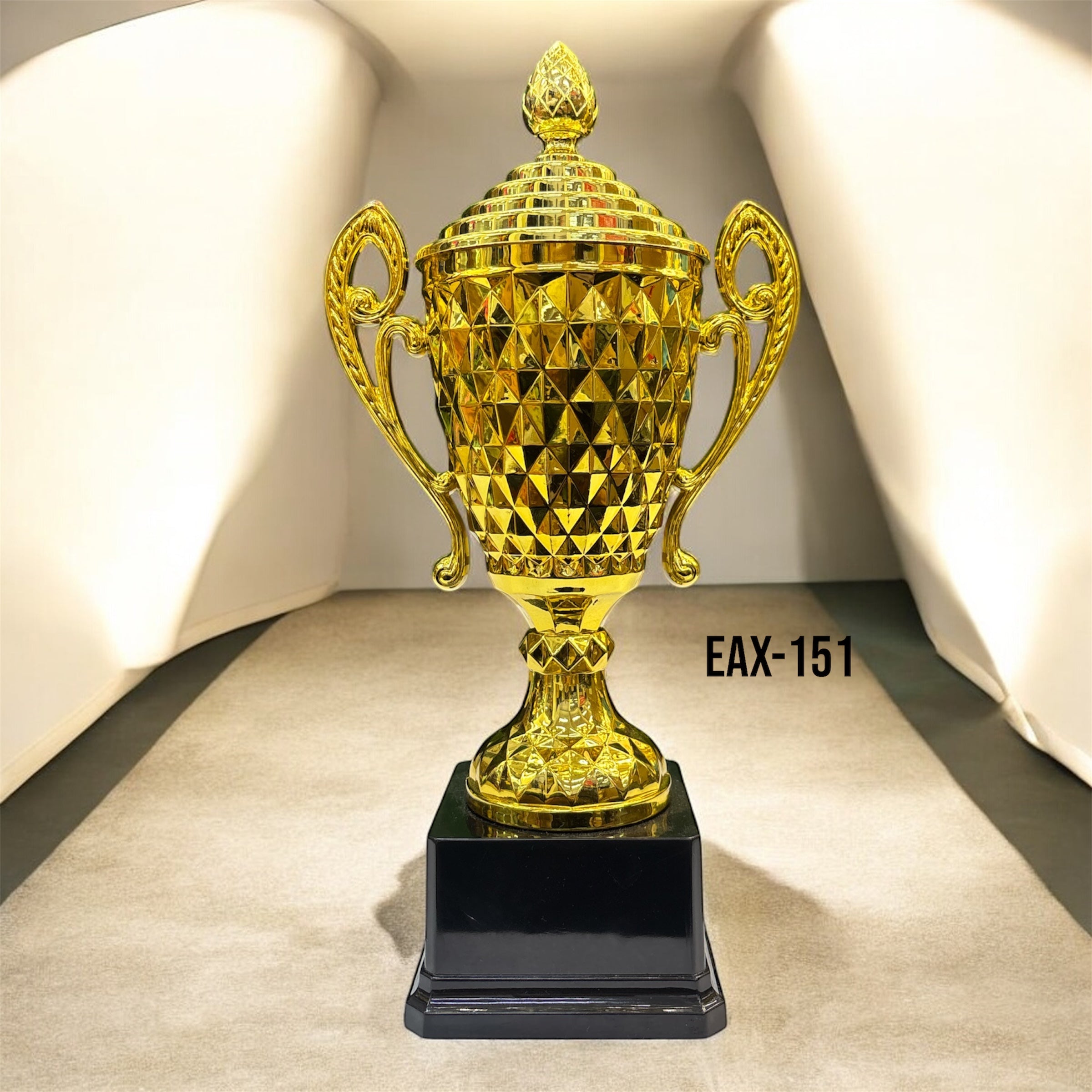 TROFEO DORADO  EAX-151