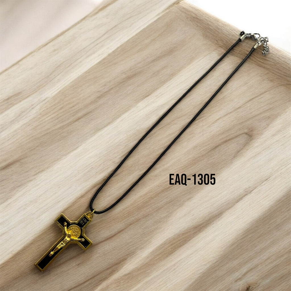 COLLAR CON CRUZ  EAQ-1305