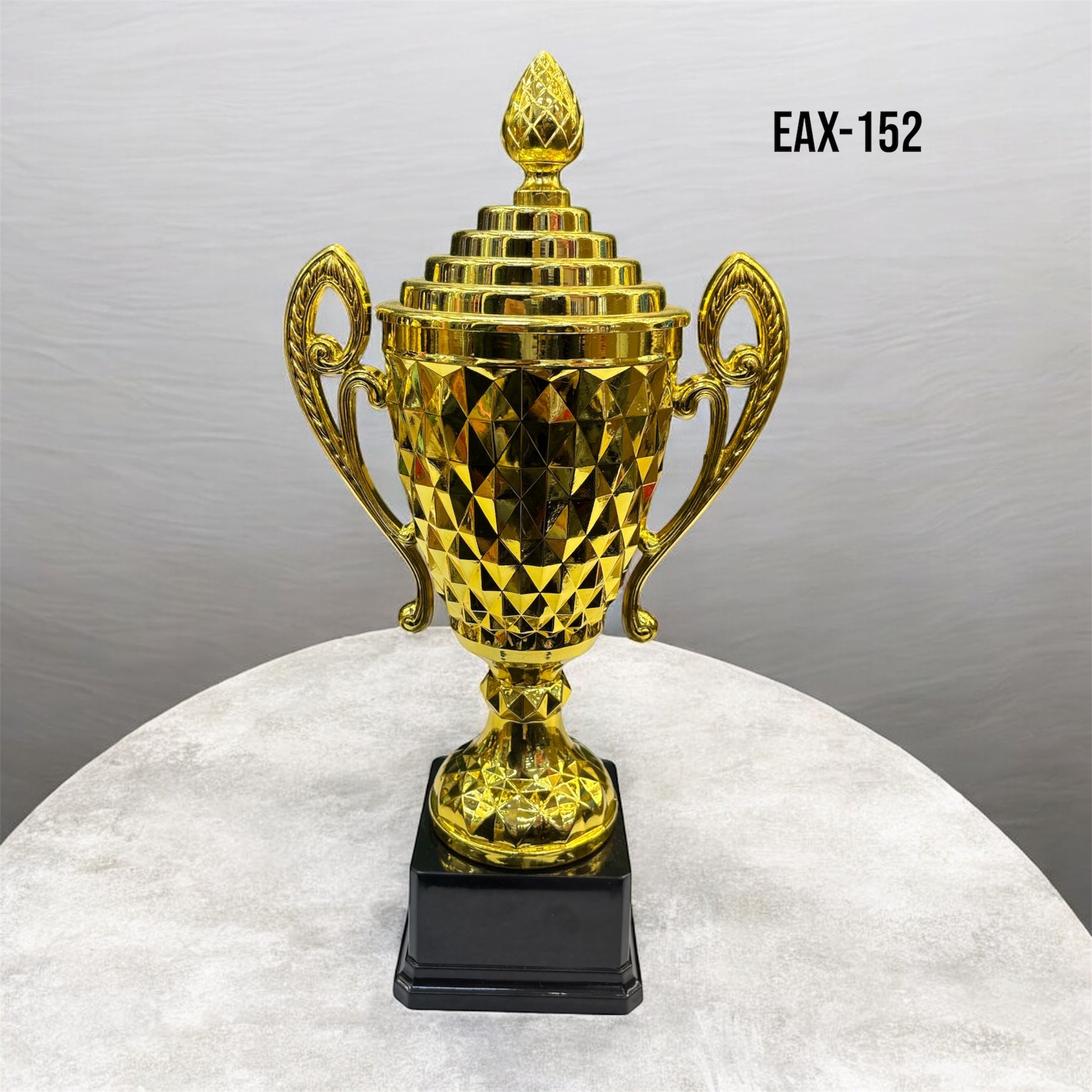 TROFEO DORADO EAX-152