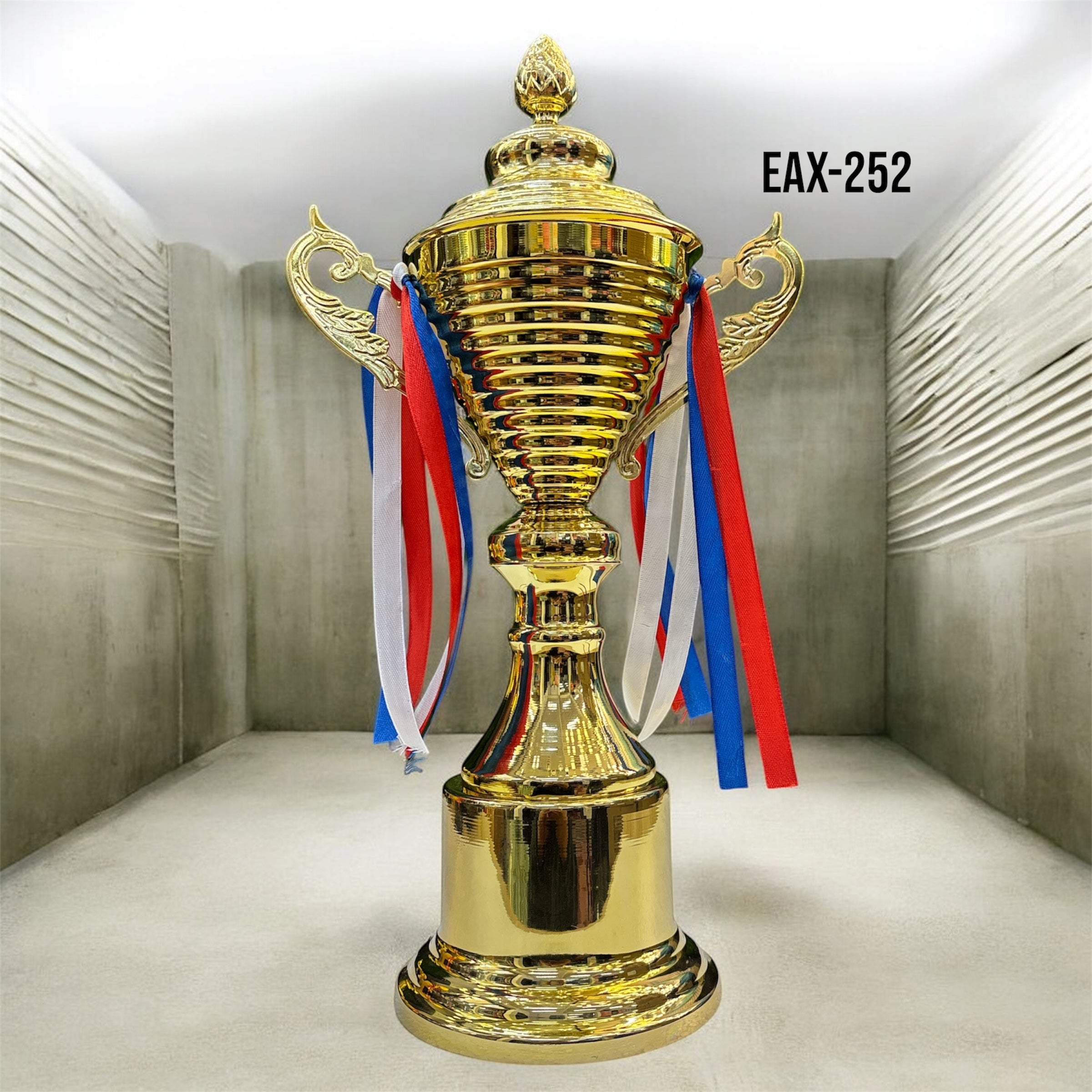TROFEO DE PLÁSTICO  EAX-252