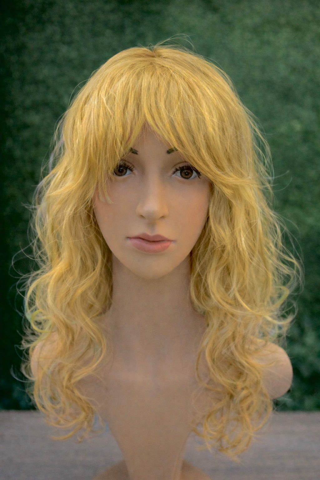 PELUCA DE CABELLO ARTIFICIAL