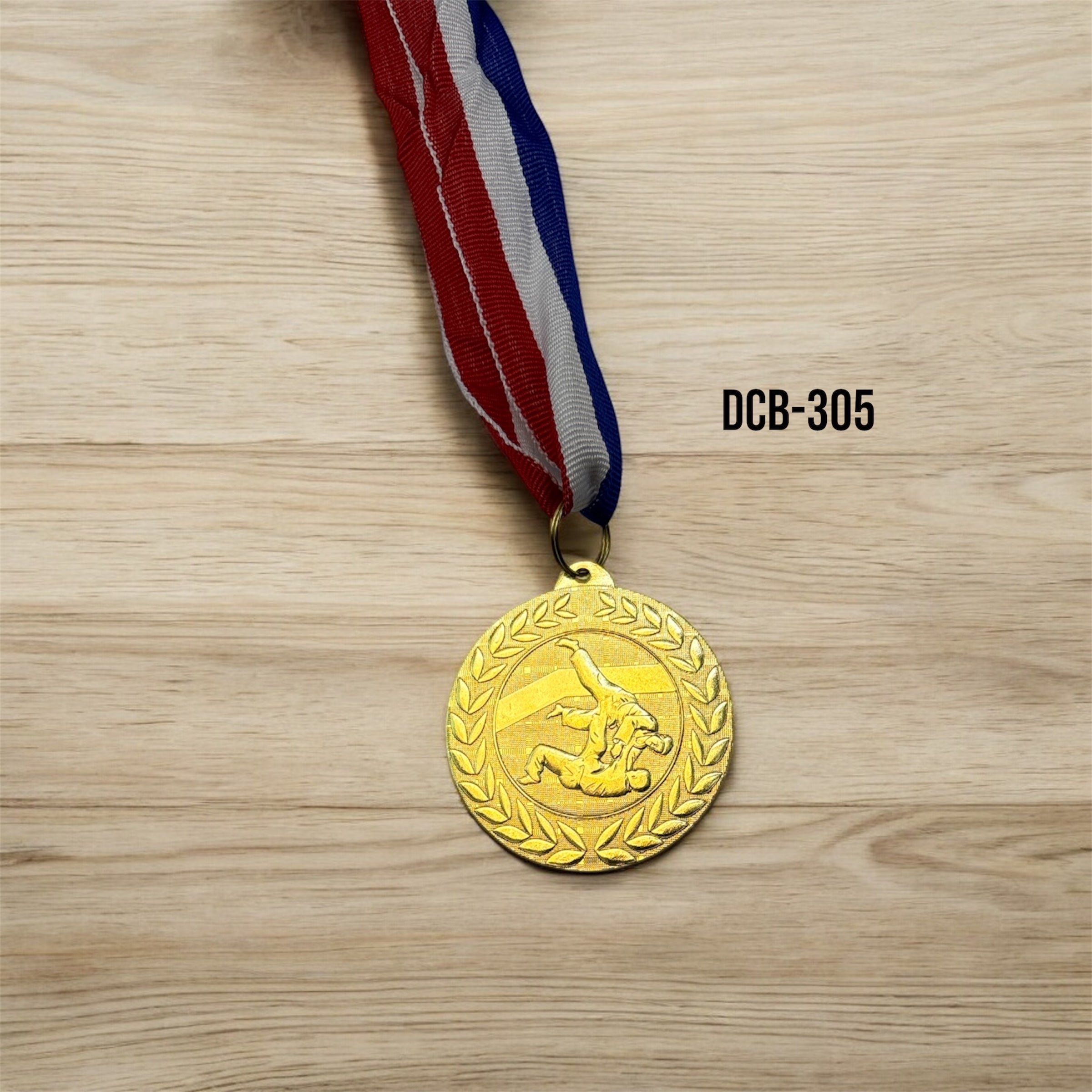 MEDALLAS DE HIERRO  DCB-305